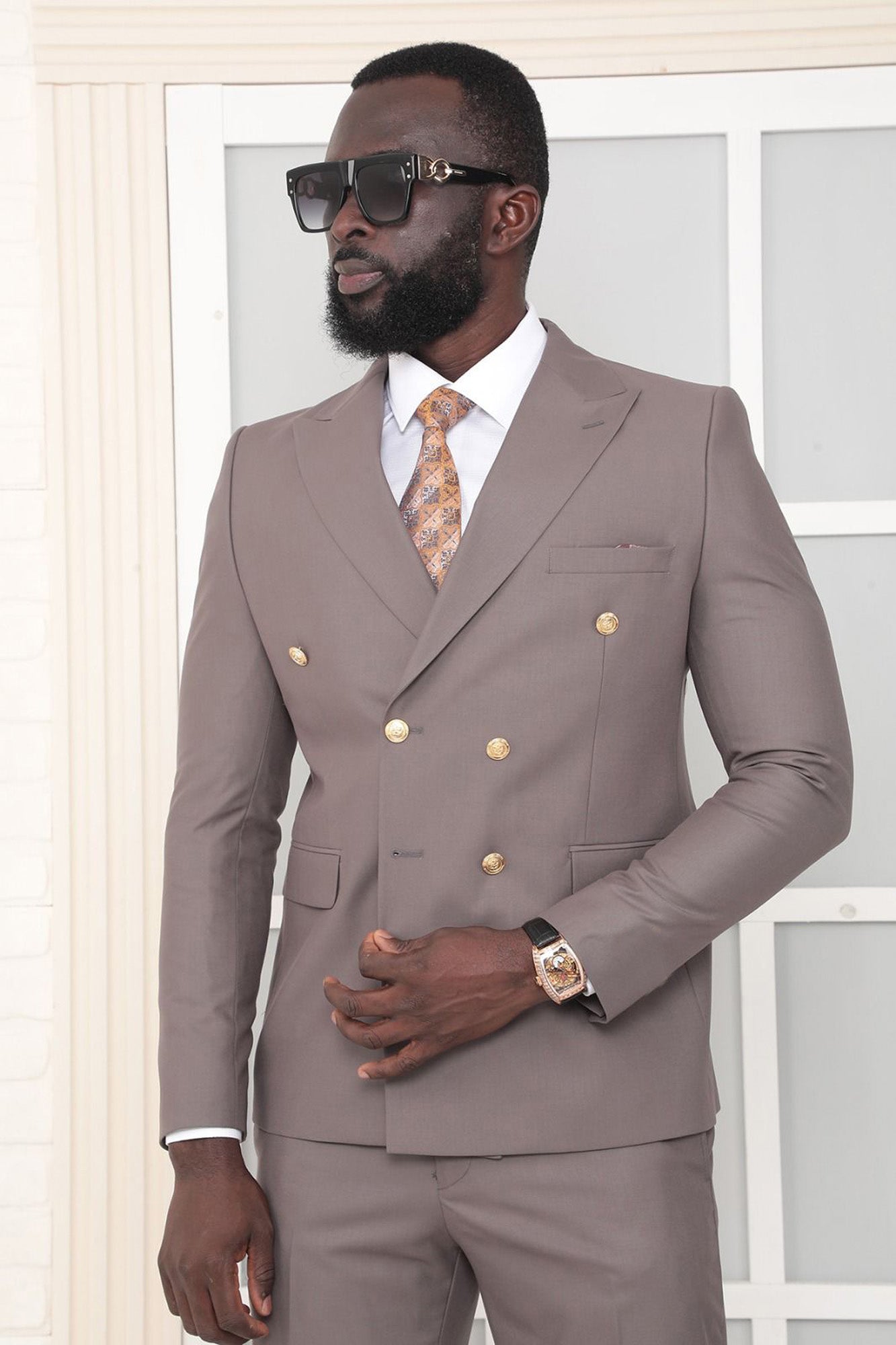 Pointed Collar Metal Button Double Slit Slim Fit Plain Brown Double Breasted Men's Suit