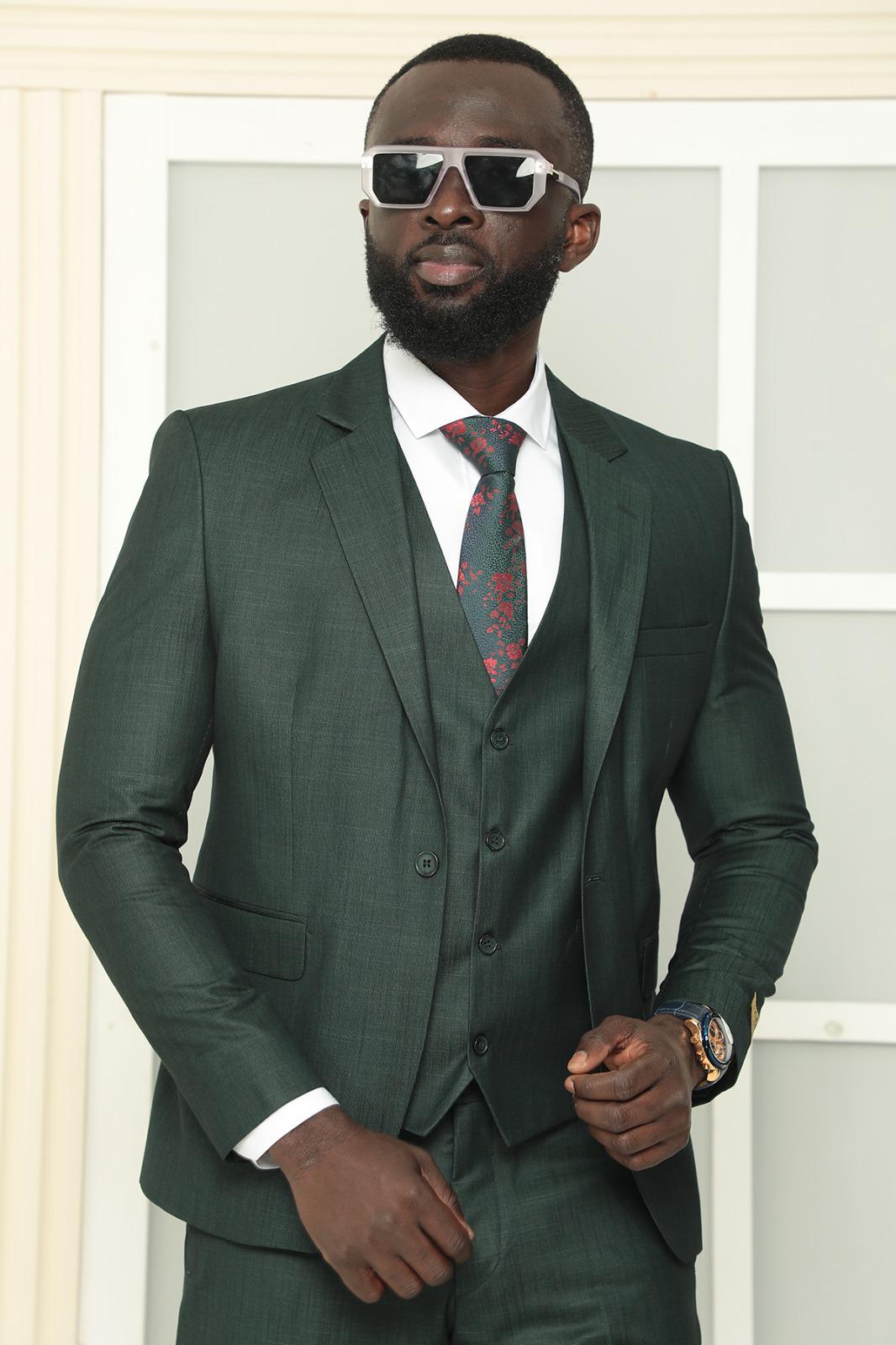 Three Pieces Notch Collar Slim Fit Plain Green Men's Suit