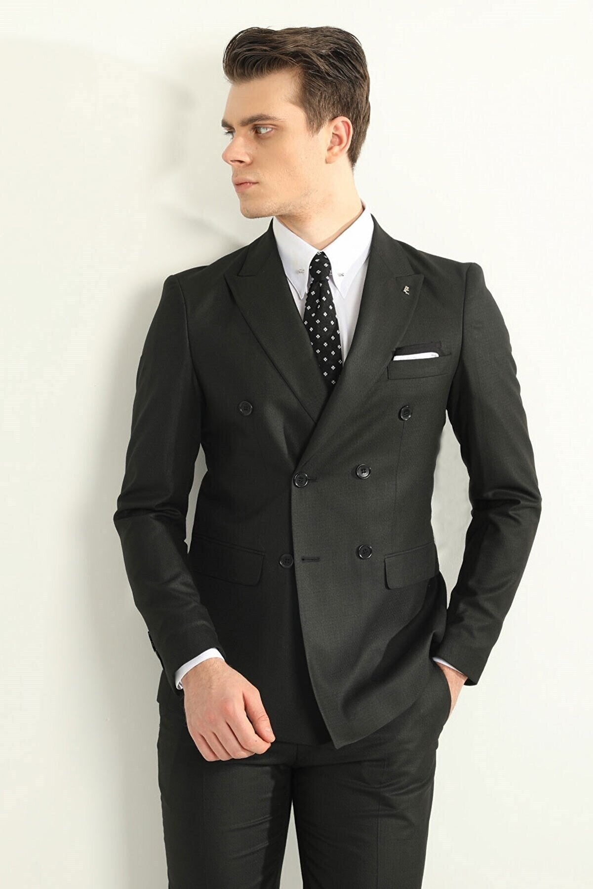Pointed Collar Double Slit Slim Fit Two Pieces Plain Black Double Breasted Men's Suit